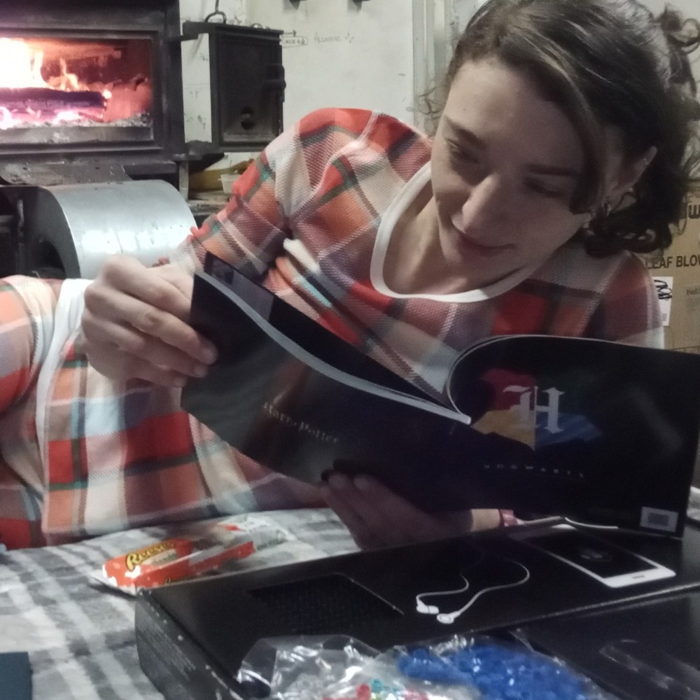 Meet your Posher, Danielle